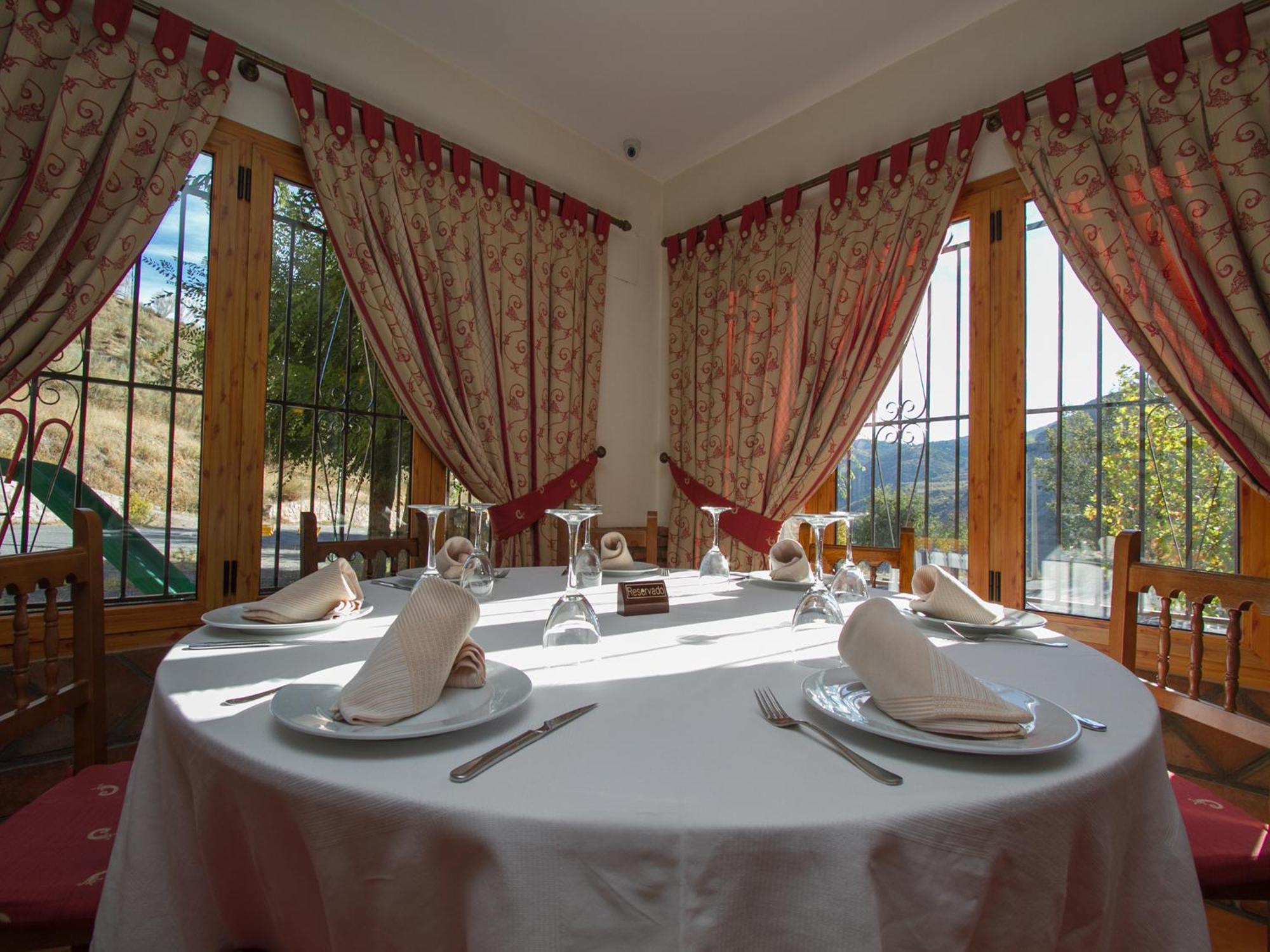 La Higuera Hotel Гехар-Сиера Екстериор снимка